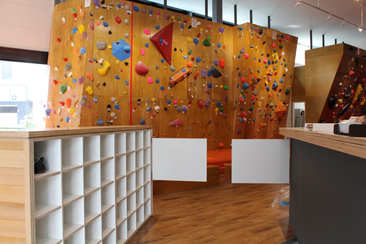 クライミングジム ビッグロック ボルダリング 京急鶴見店 画像 18