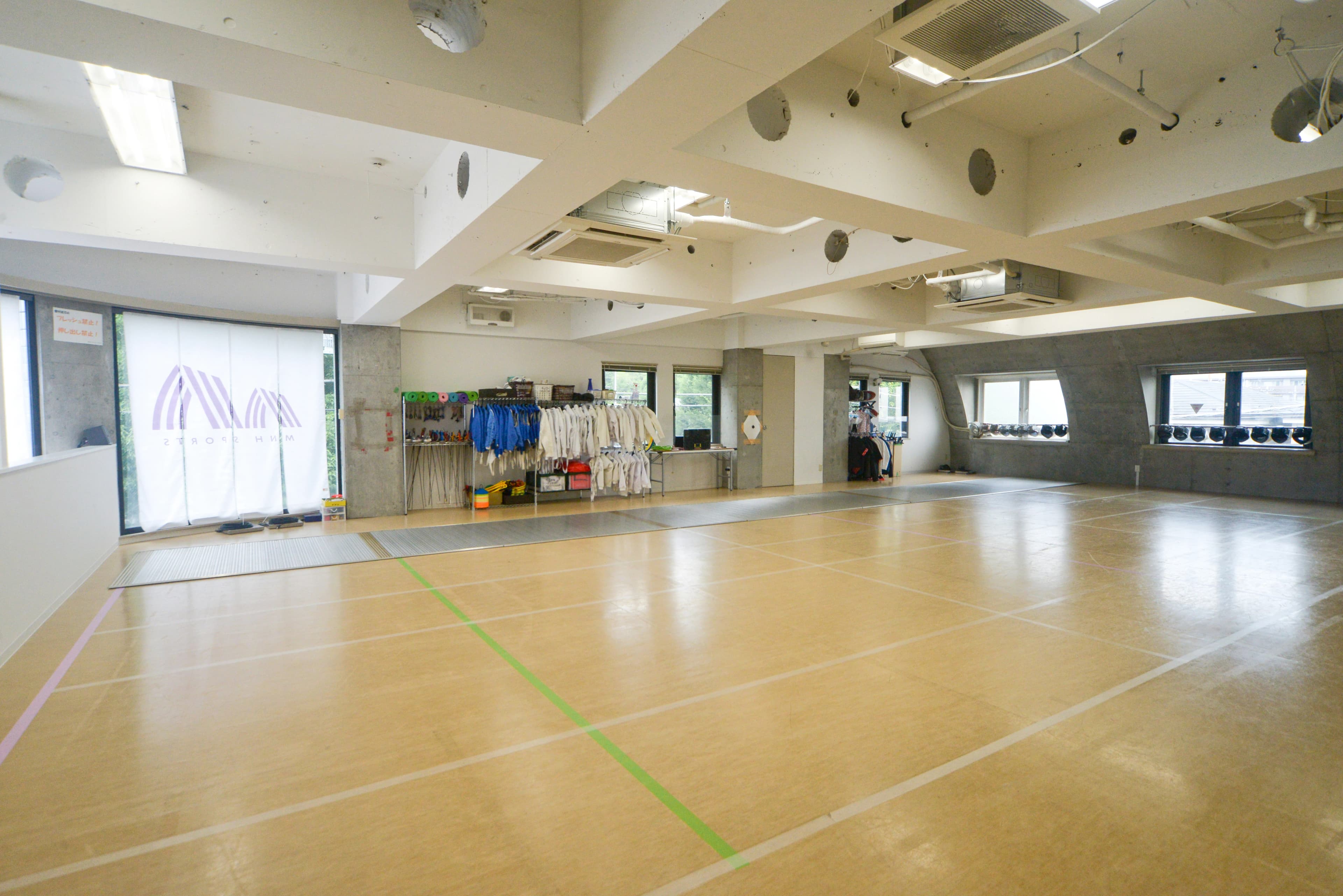 東京ガーデンフェンシングクラブ ネクストバトンビル3Fのサムネイル画像 4