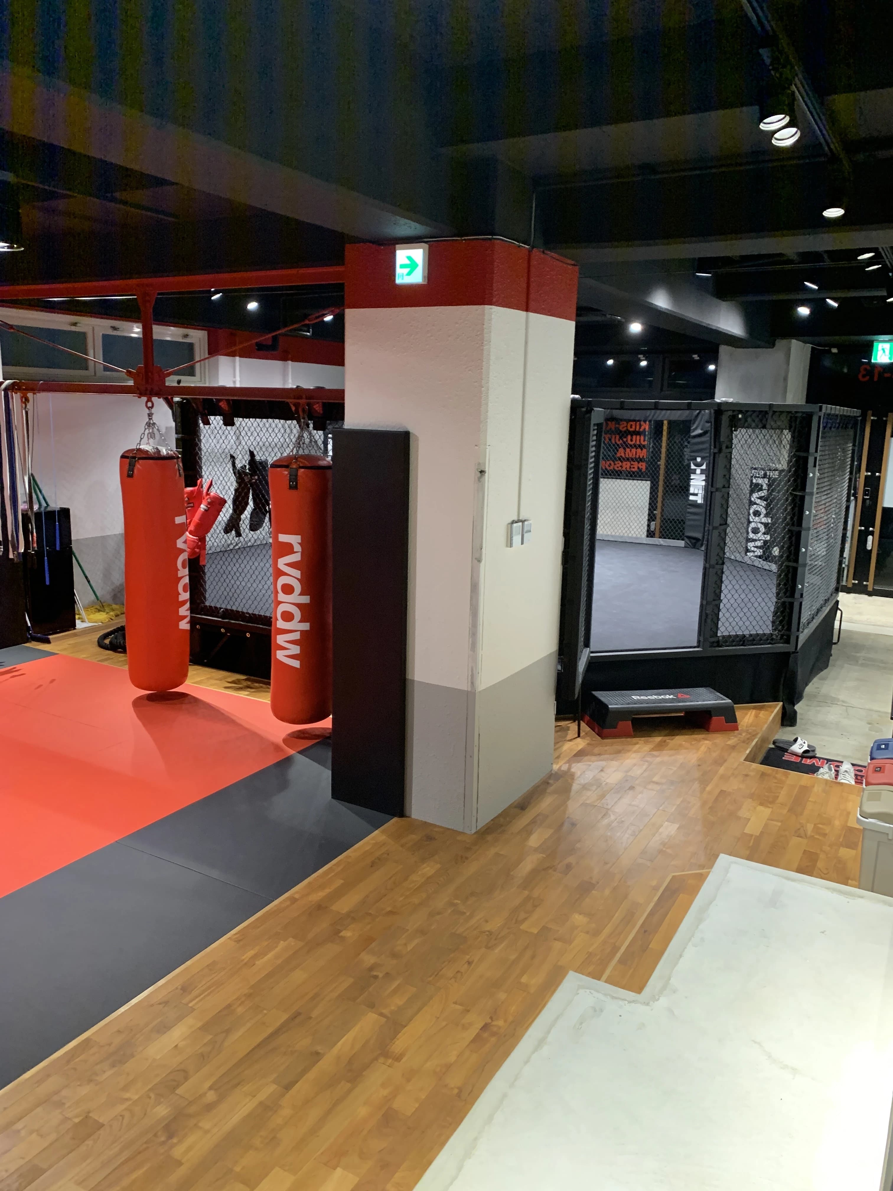 Standout(スタンドアウト) キックボクシング 田町芝浦スタジオのサムネイル画像 3