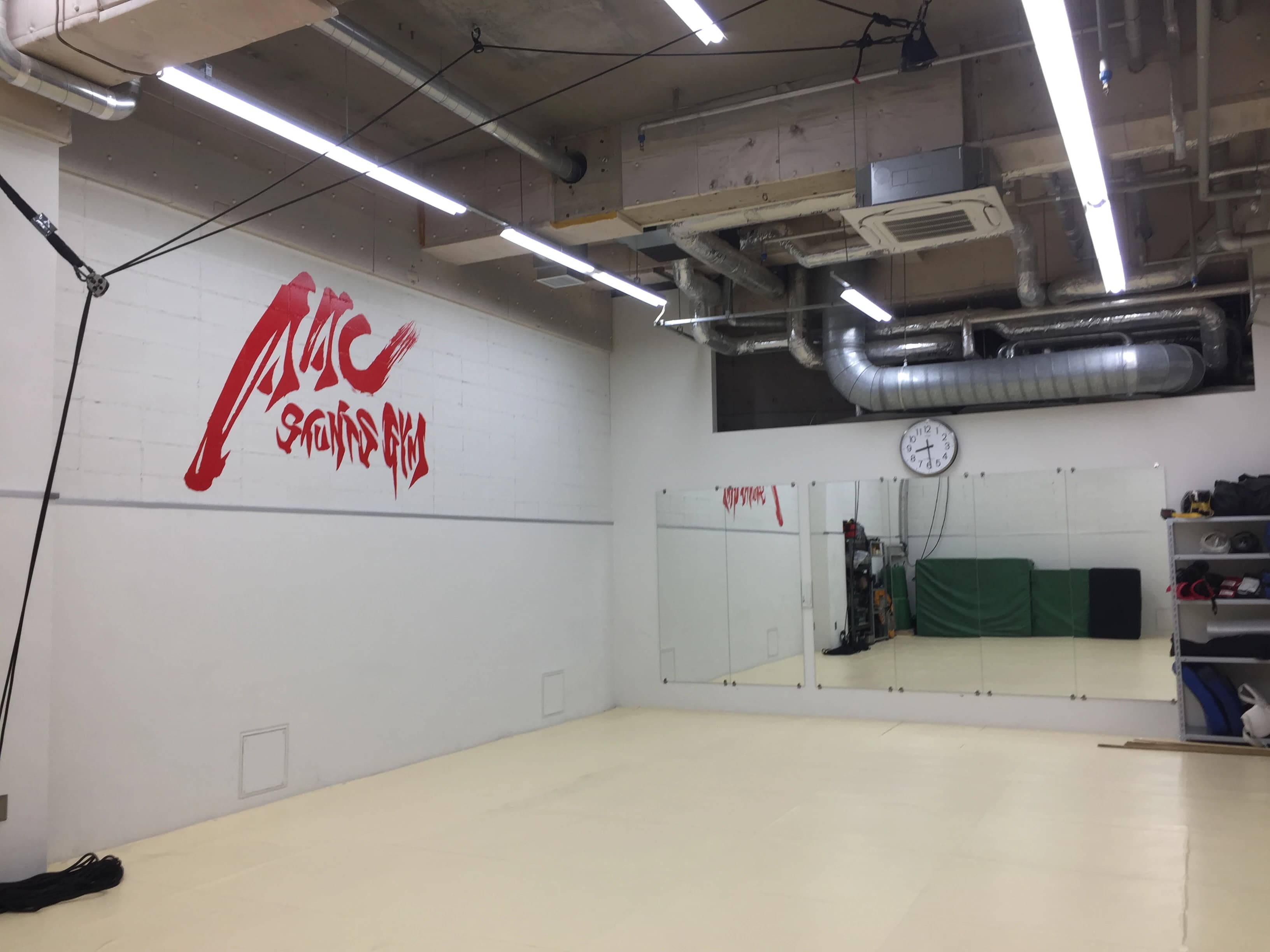 AAC STUNTS GYM アクション 湯島教室のサムネイル画像 2