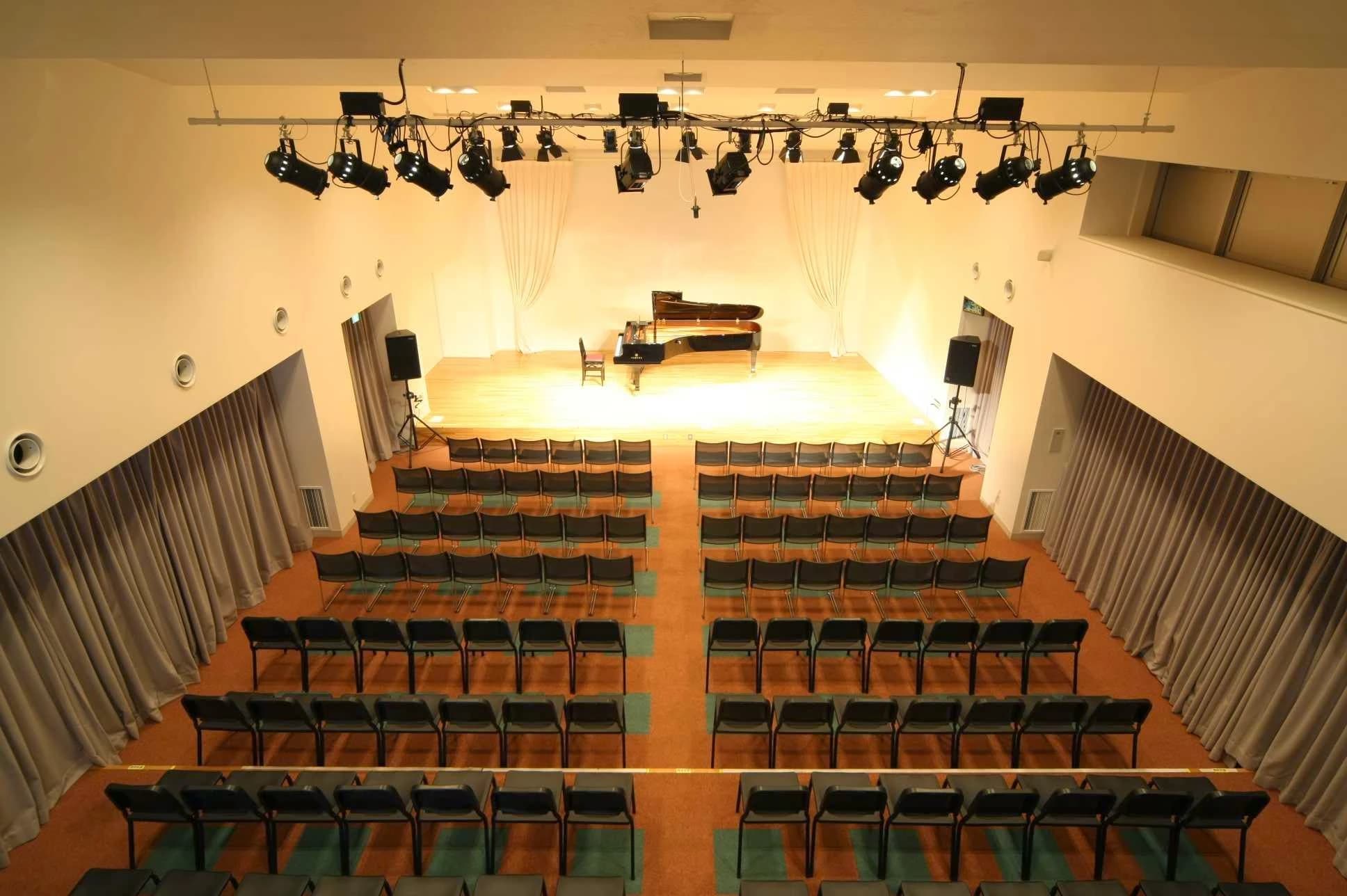 エルム楽器 ピアノ 本社センター 画像 1