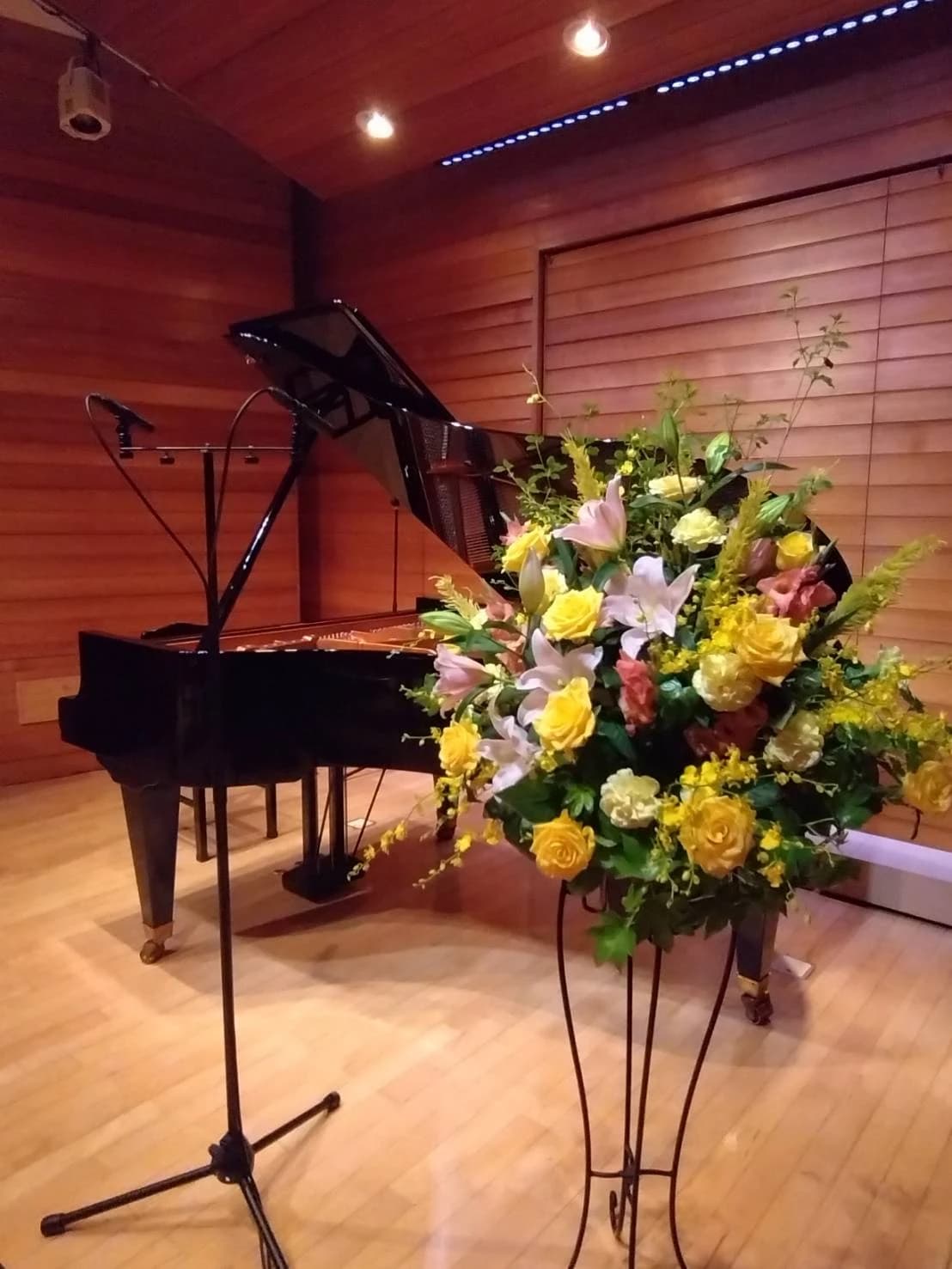 礒山久理ピアノ教室 竹ケ花教室のサムネイル画像 4