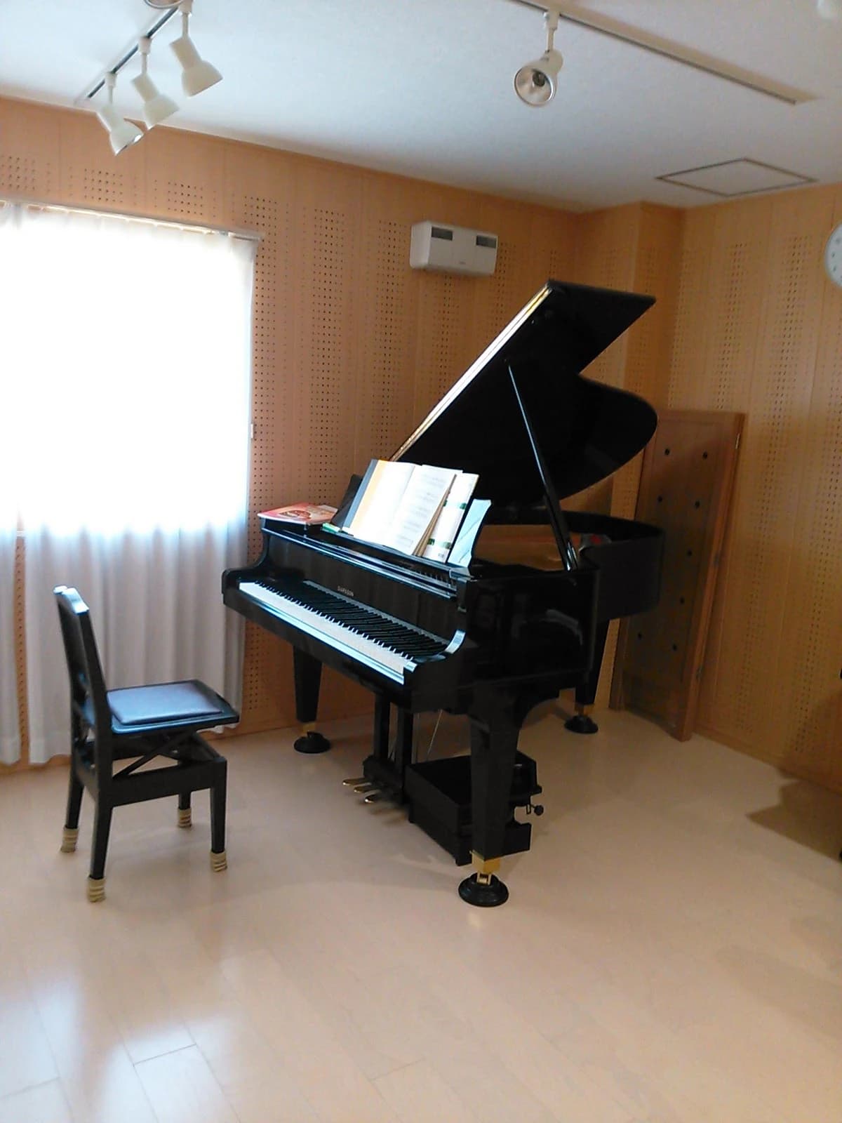 felice音楽教室 ピアノ 見川教室のサムネイル画像 2