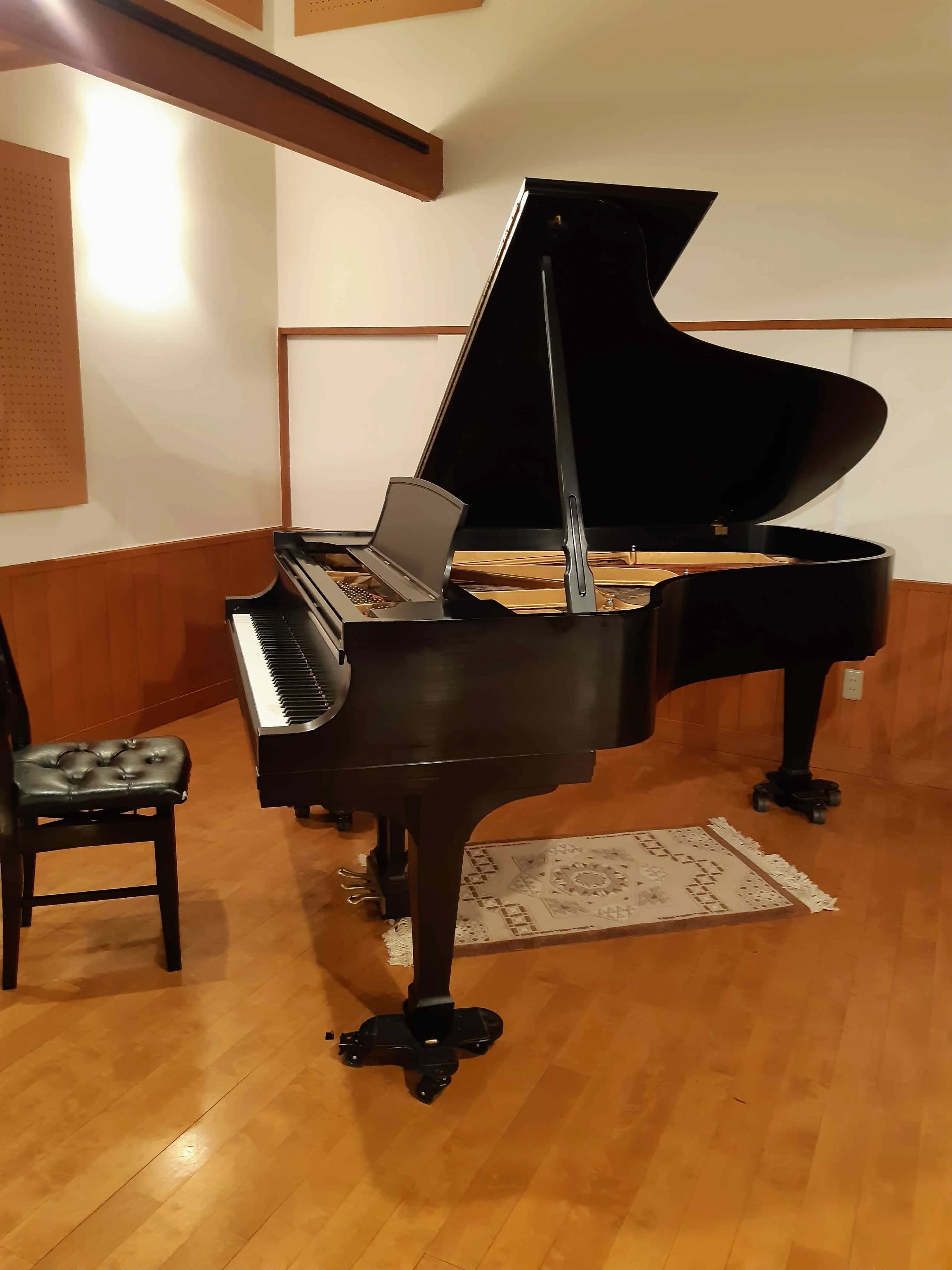 西方音楽院 ピアノ 西方町教室のサムネイル画像 5