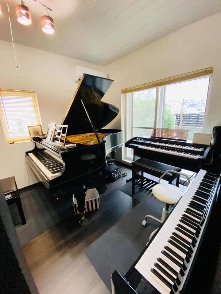 畠山ゆきジャズ・ピアノ教室 新山科教室のサムネイル画像 5
