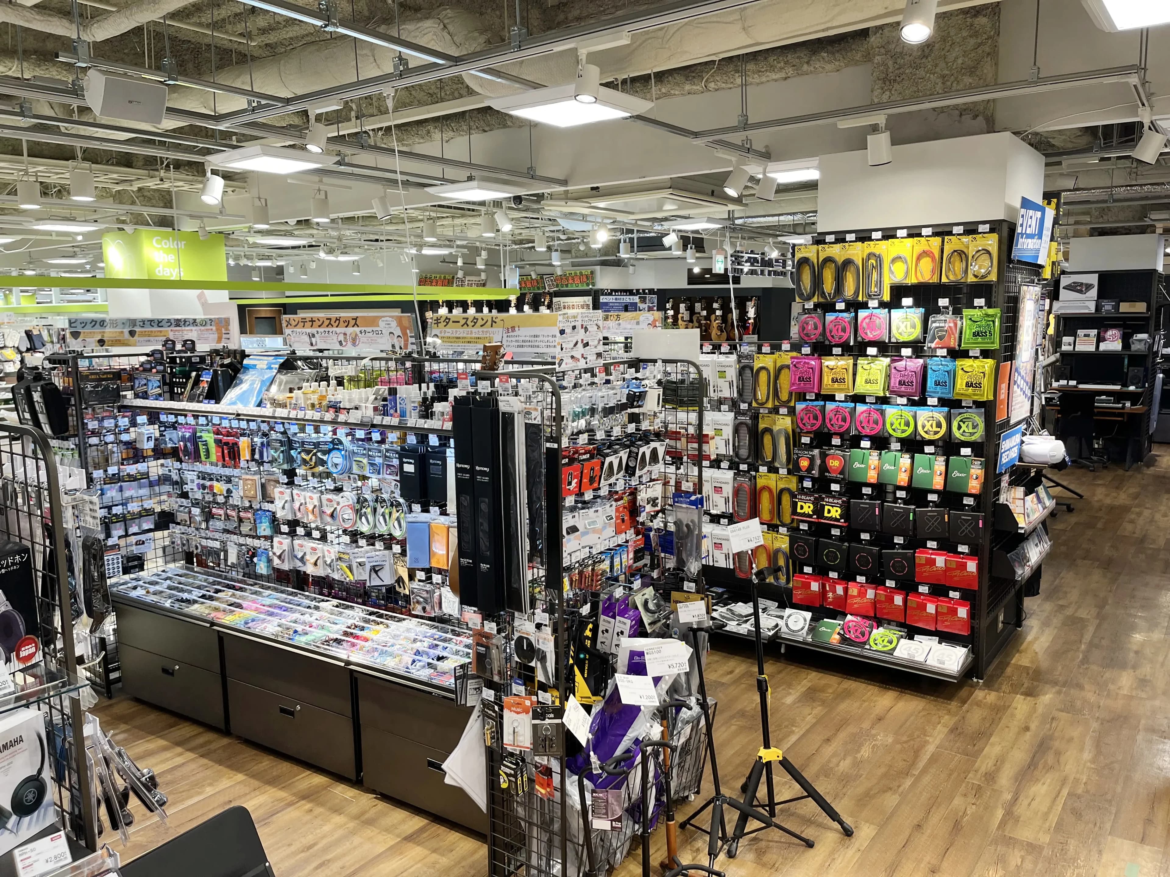 島村楽器 ピアノ 河原町オーパ店のサムネイル画像 2