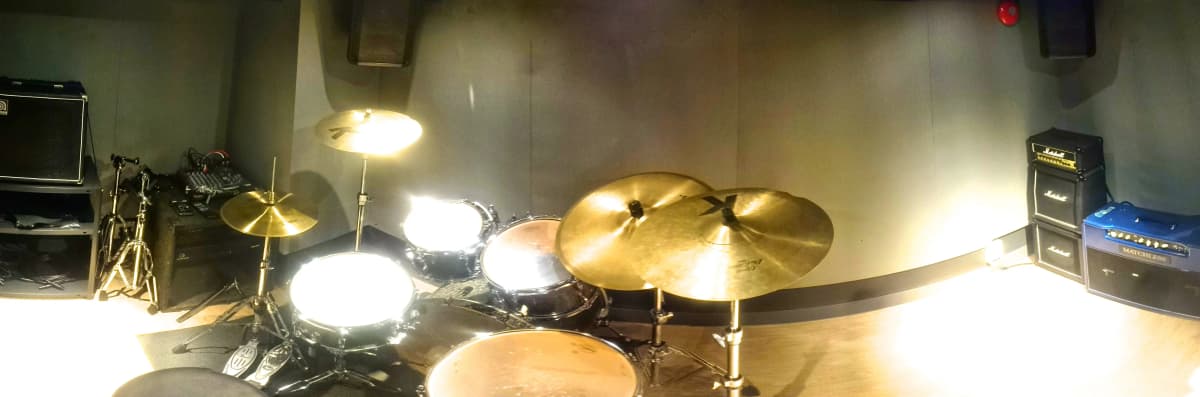 MUSIC STUDIO UNIVERSE ボーカル・ボイストレーニング 細工町教室のサムネイル画像 3