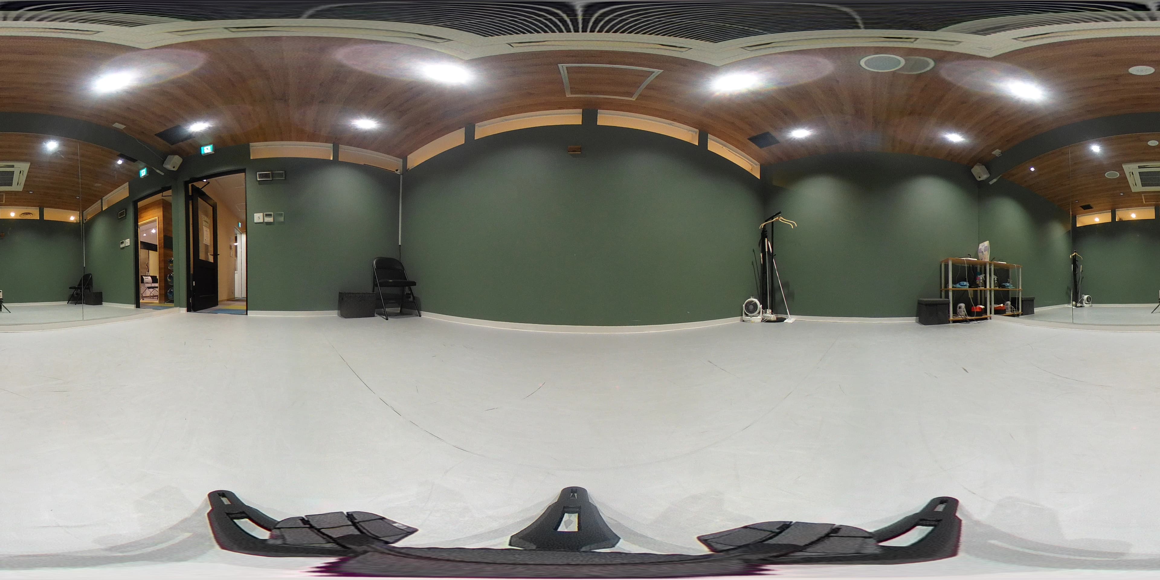 NAYUTAS ボーカル・ボイストレーニング 横浜駅前校のサムネイル画像 4