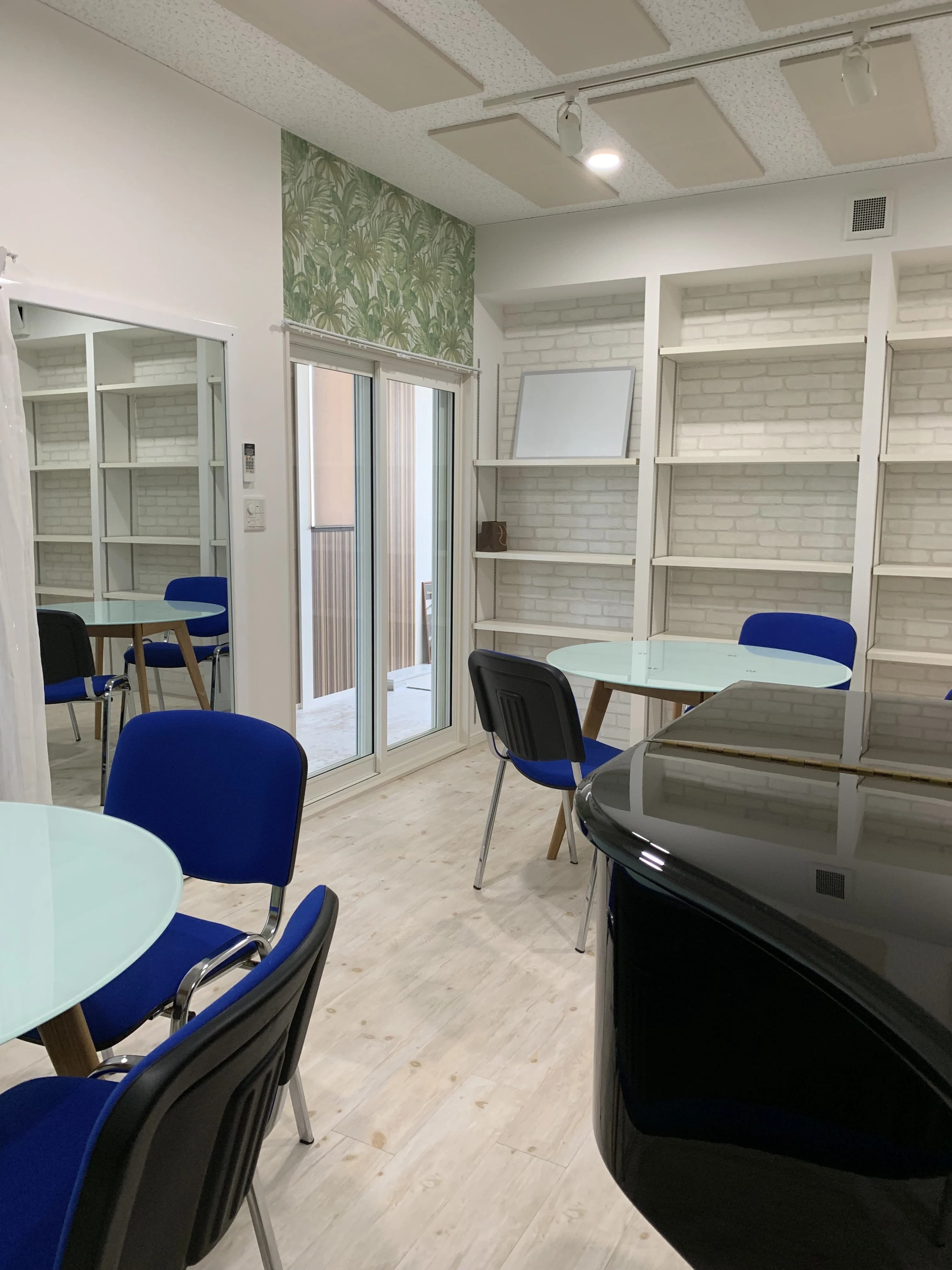 リブテック・ミュージック・スクエア ボーカル・ボイストレーニング 米野木台教室のサムネイル画像 5