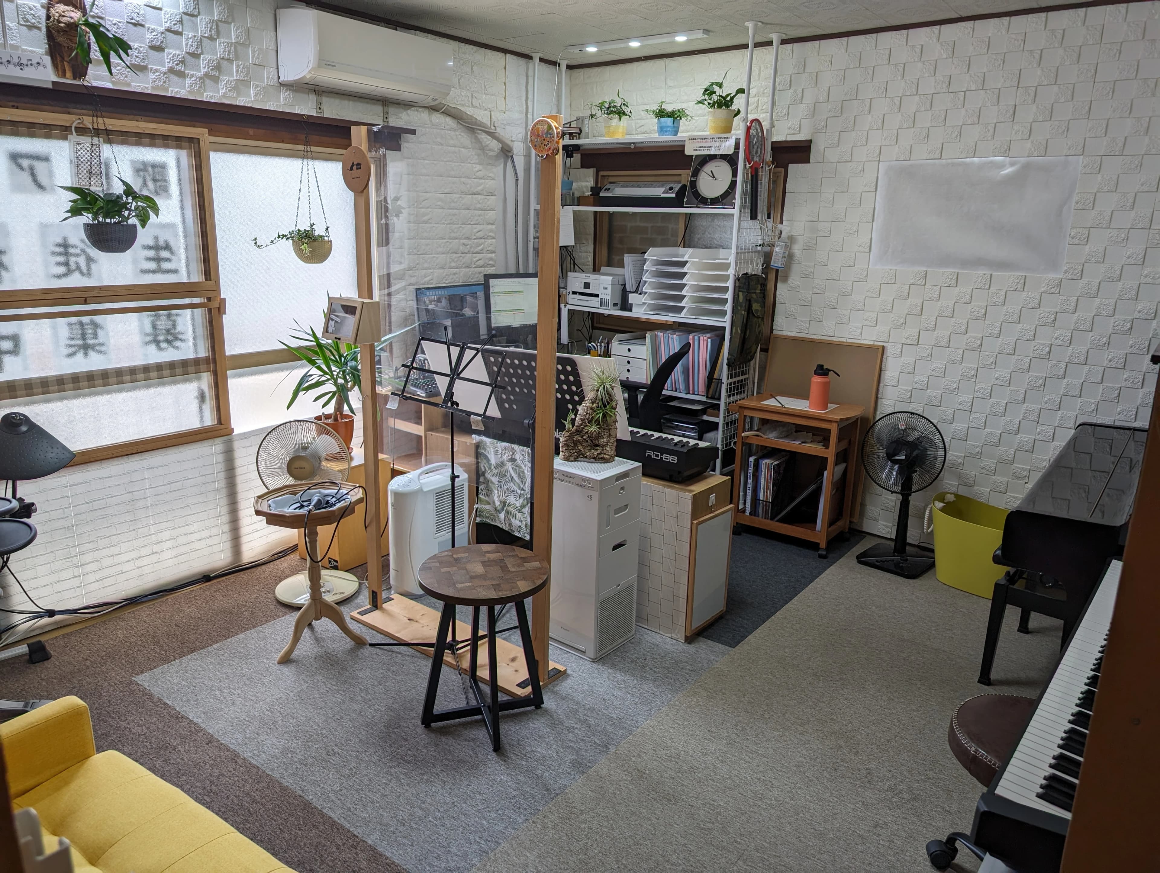 キタムラ音楽教室 ボーカル・ボイストレーニング 二軒屋町教室のサムネイル画像 3