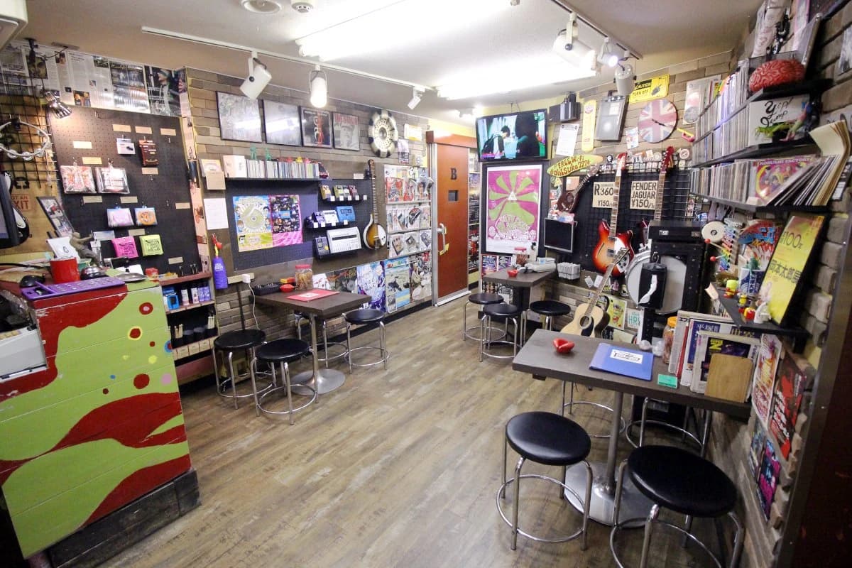 椿音楽教室 ギター スタジオペンタ 大塚店のサムネイル画像 3