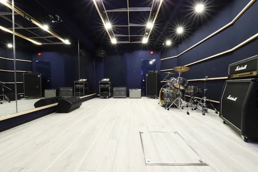 セレクトーン ギター サウンドスタジオノア赤坂店のサムネイル画像 5