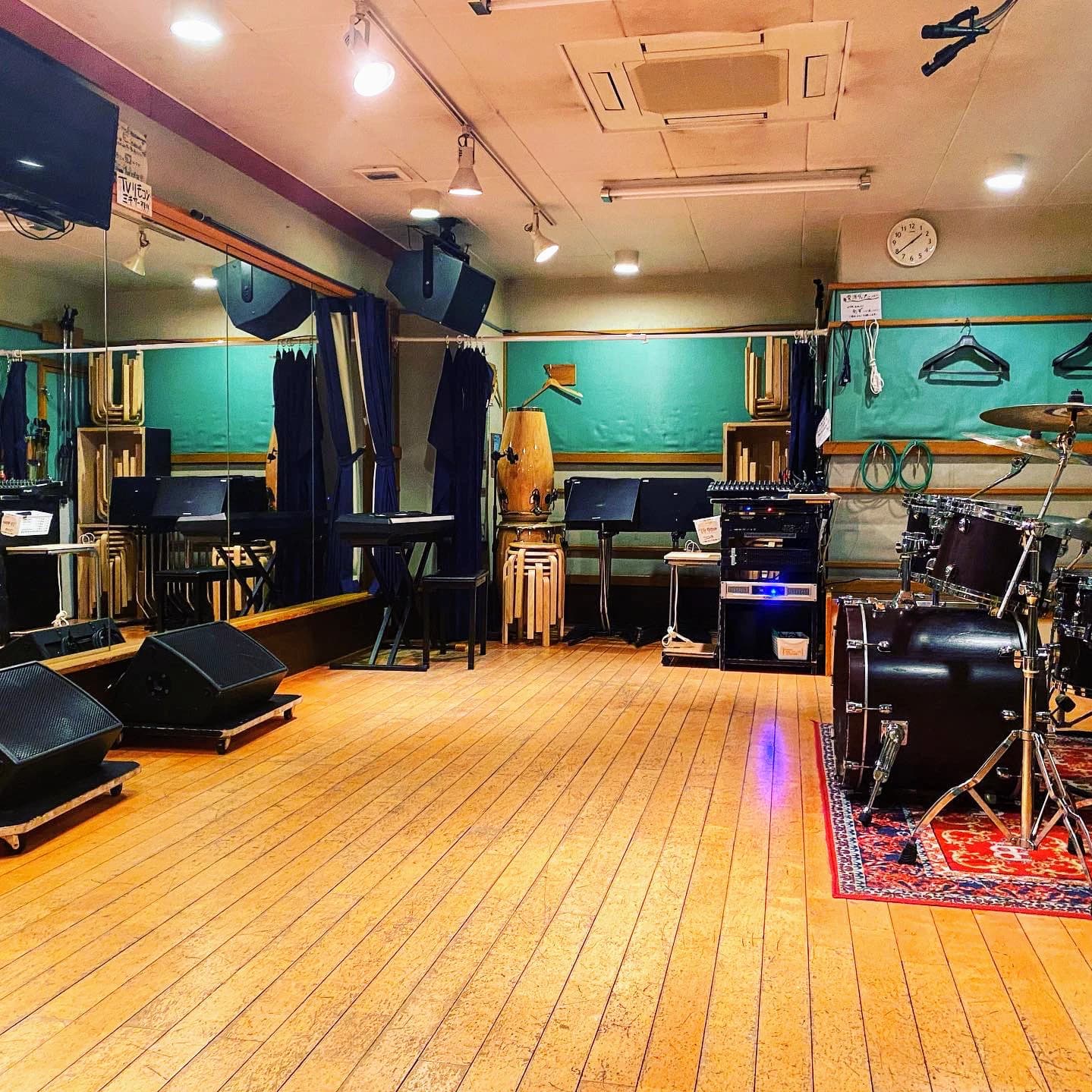 セレクトーン ギター Rinky Dink Studio お茶の水 神保町店のサムネイル画像 5