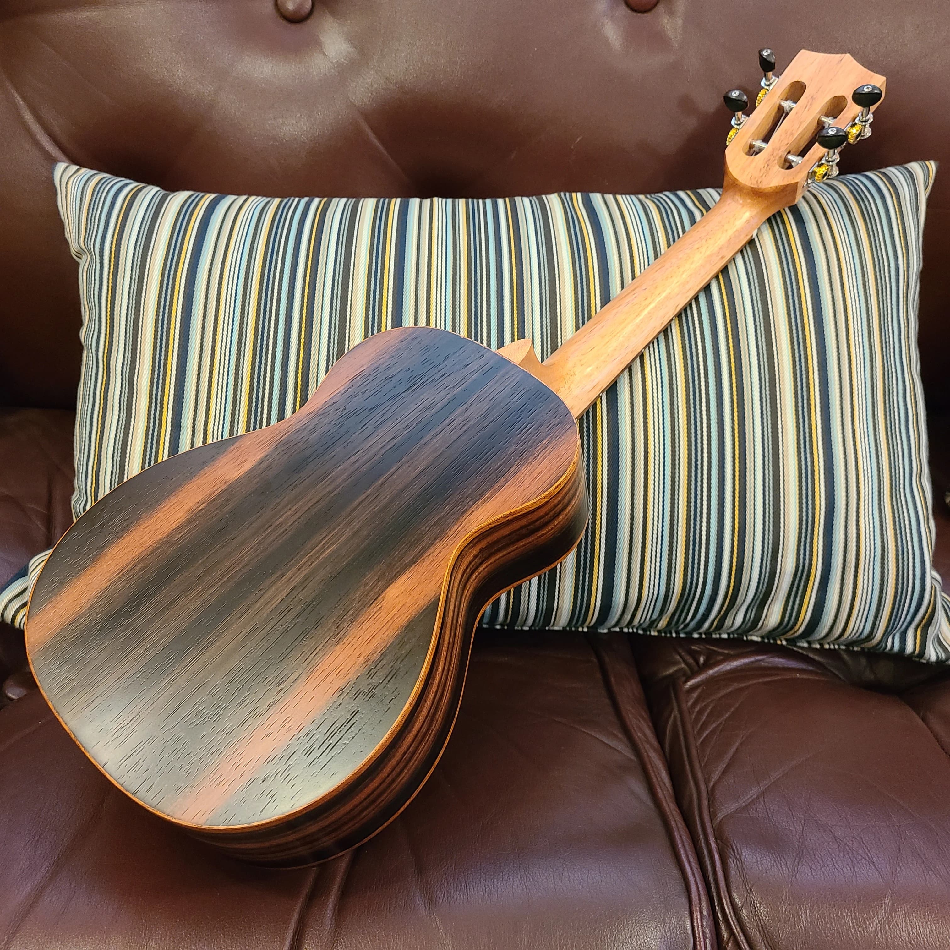 Haluna Guitar Studio(ハルナギタースタジオ) 上石神井ギター教室のメイン画像