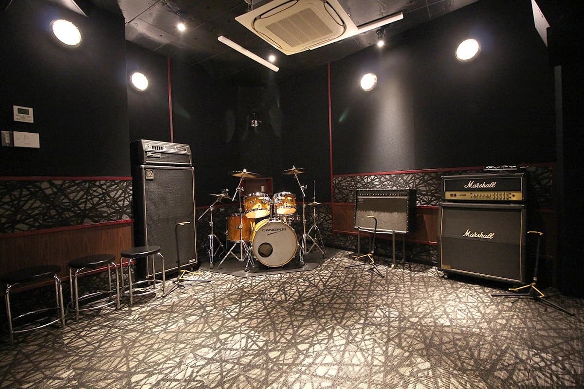 セレクトーン ギター スタジオペンタ池袋ハンズサイドのメイン画像