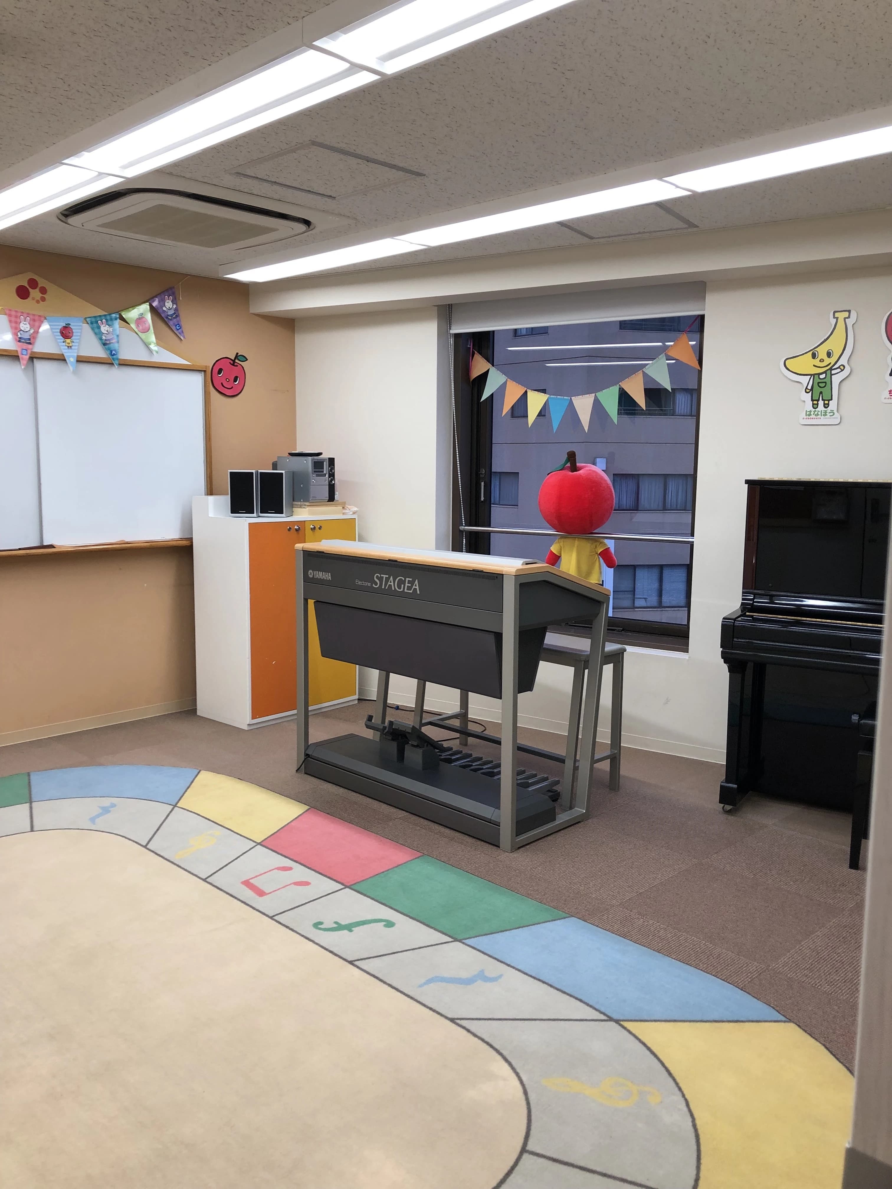 有隣堂 ギター 保土ヶ谷ミュージックセンターのサムネイル画像 3