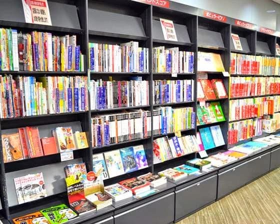 島村楽器 ギター 成田ボンベルタ店 画像 4