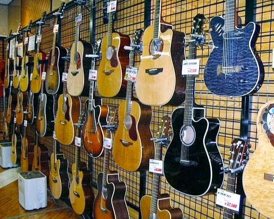 島村楽器 ギター 成田ボンベルタ店 画像 1