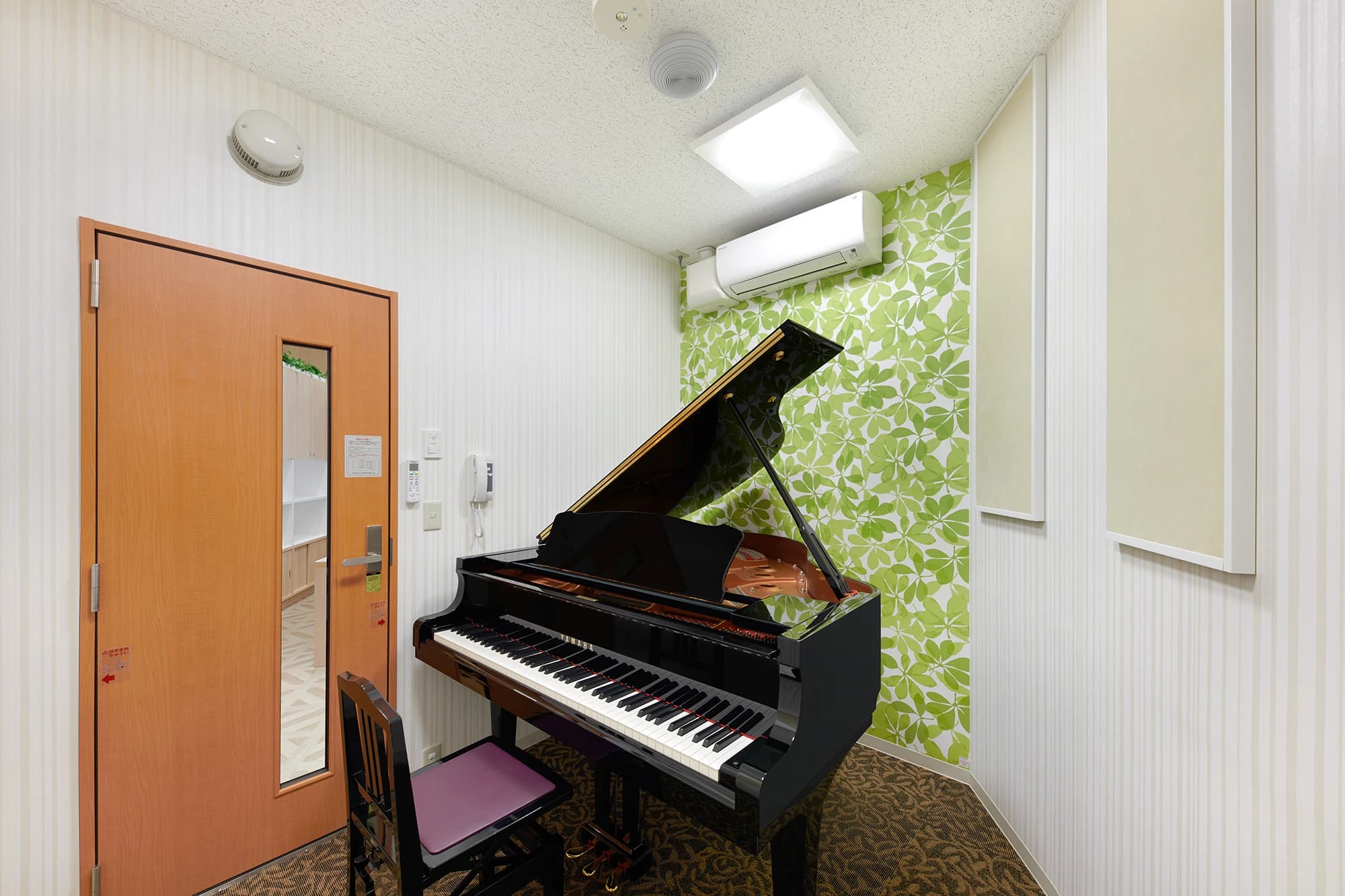 昭和楽器 ヴァイオリン アクロス三芳センターのサムネイル画像 3